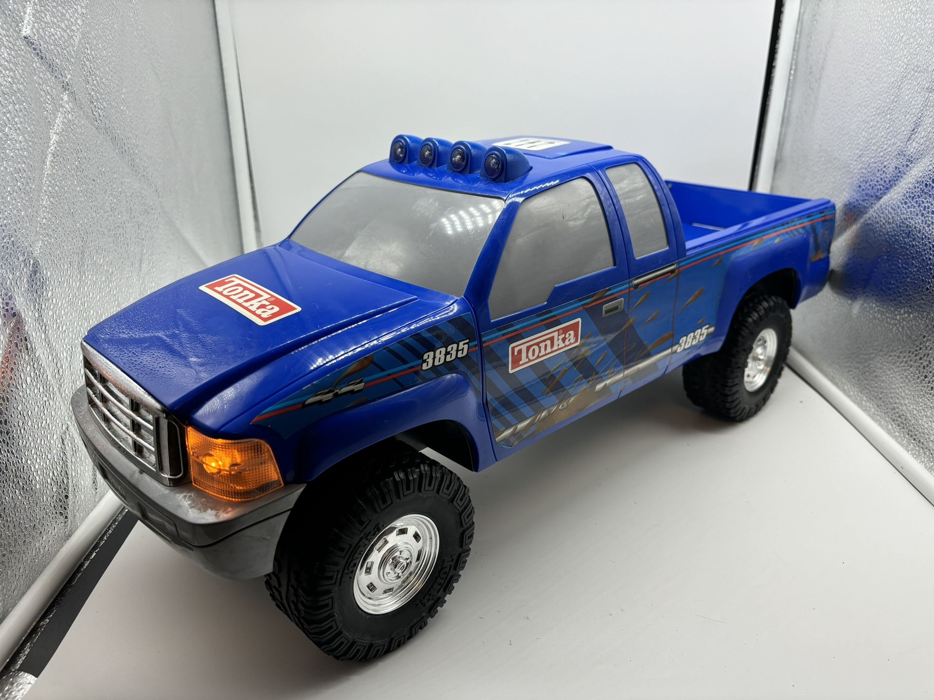 2002 Tonka 3835 Pickup Truck Lights Up Motorized HTF 23” Long