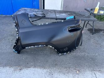 2022-2024 RIVIAN R1S OEM REAR LH QUARTER PANEL *STRUCTURE CUT/MINOR DENTED