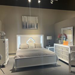 White 4PC King Bedroom Set