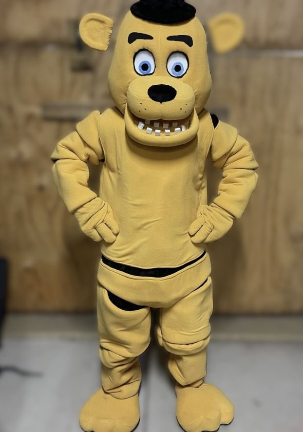 Five Nights Of Freddy cosplay 