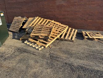 Free Scrap pallets