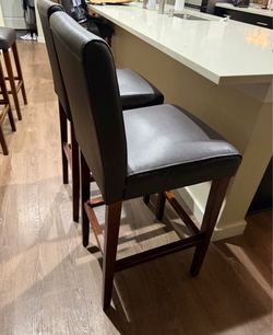 Bar stool chairs