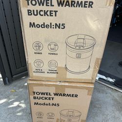 Electric Large Towel Warmer in White, LED Temperature Display, Smart Timer, Insulation Effect, Delay Function