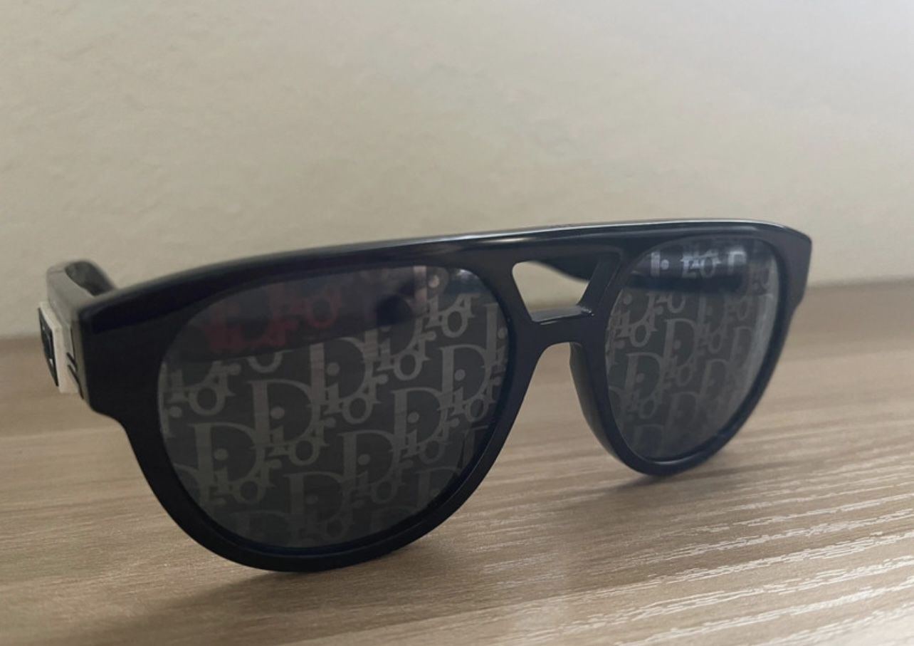 Dior Sunglasses DIORB23 R1 - Amazing deal DiorB23 S1I Black Rectangular Sunglasses | DIOR main image 3