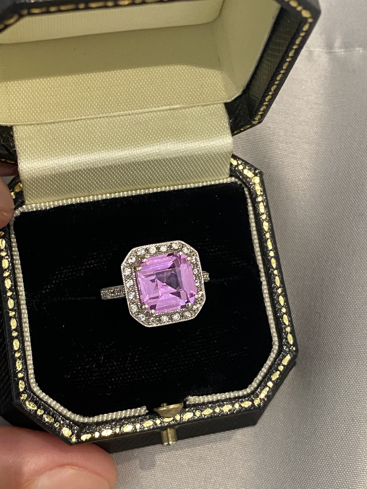 14K GOLD PINK SAPPHIRE DIAMOND RING
