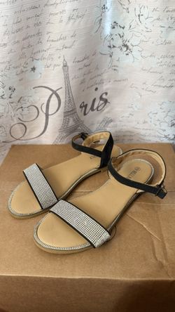Women’s Sandals
