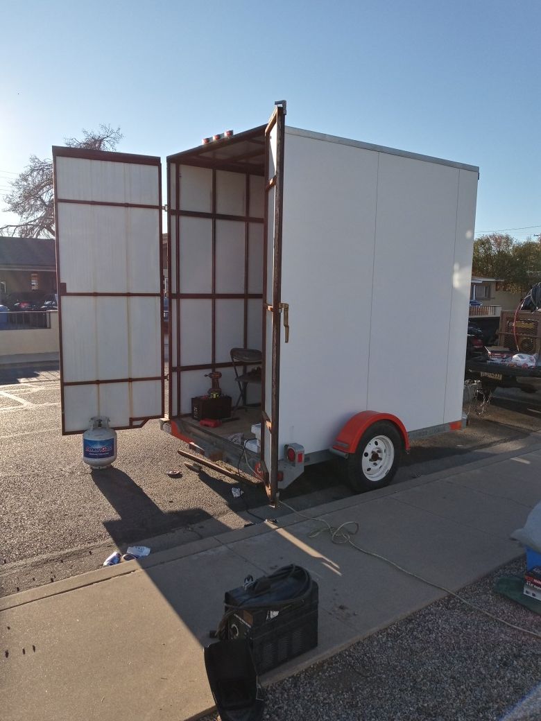 Enclosed Trailer