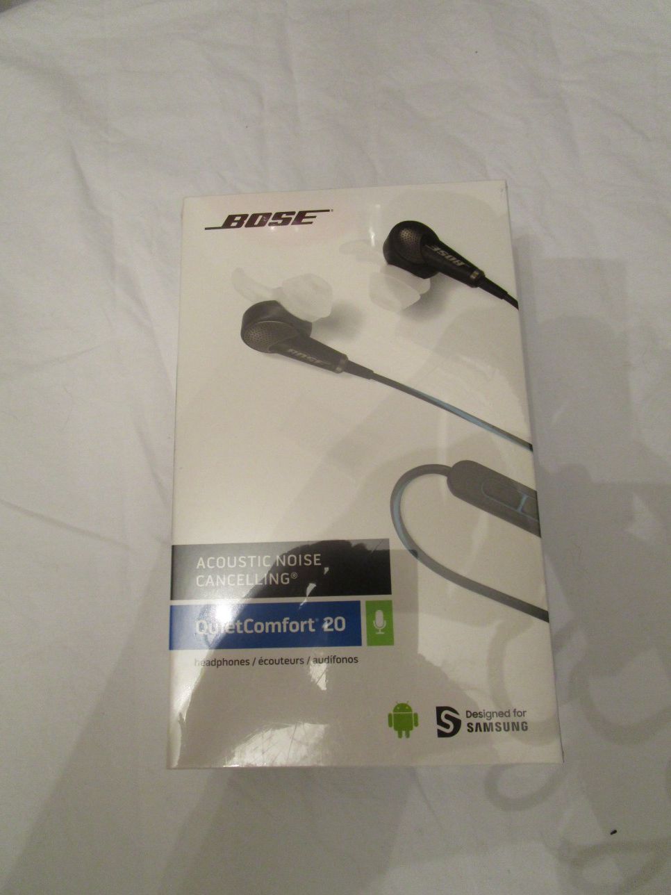 Bose QuietComfort Noise Cancelling Headphones NIB