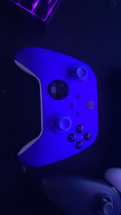 xbox controllers read description