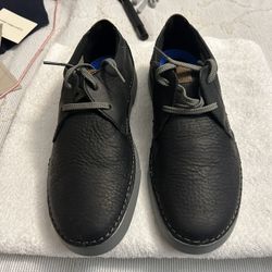 Mens Clark’s Size 10.5 New 