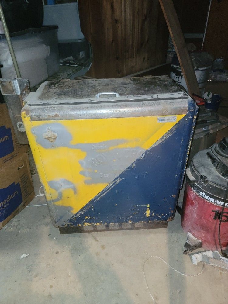 "Vintage" Crown Royal Cola Vending Cooler