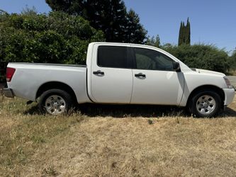 2005 Nissan Titan