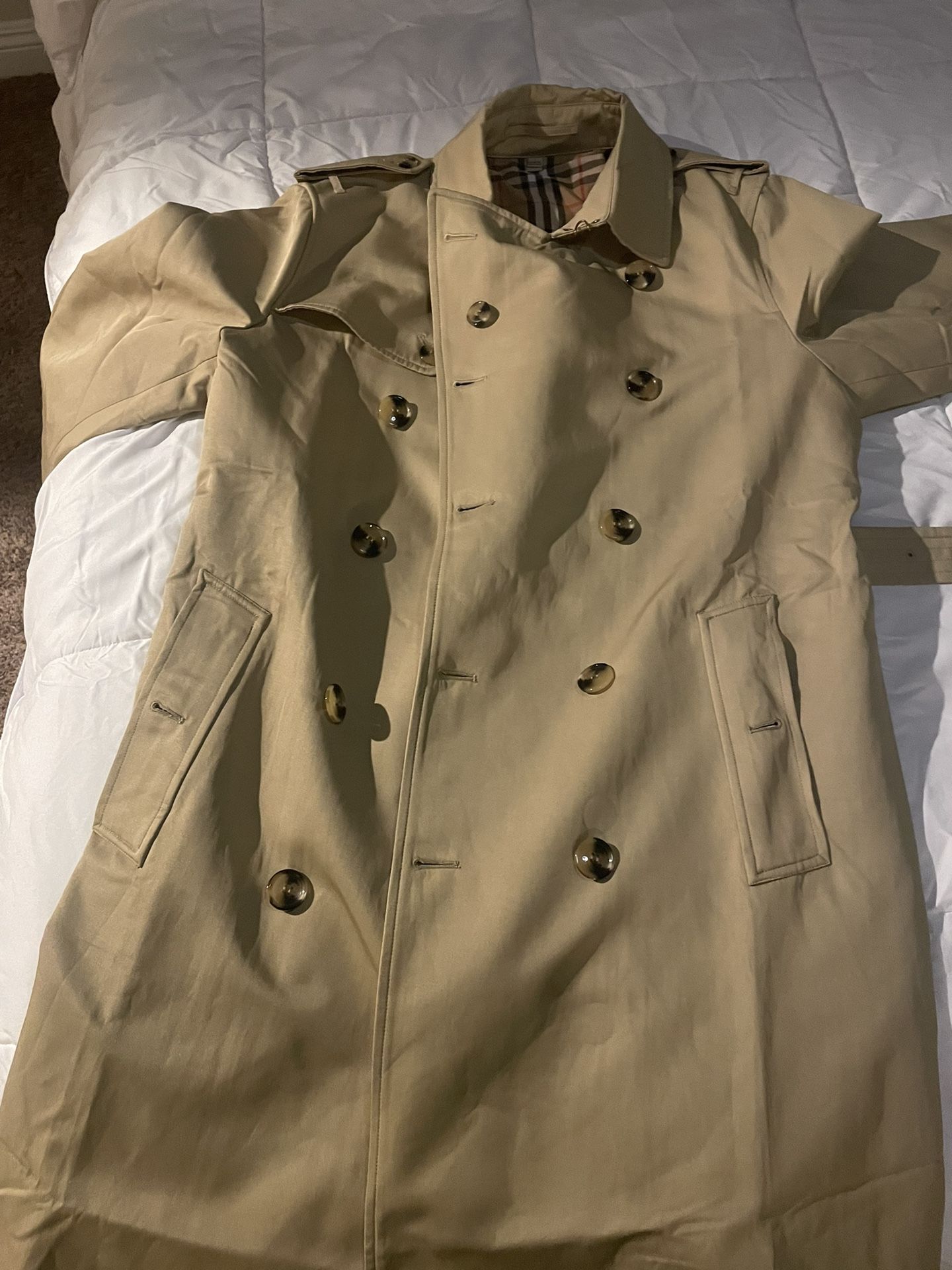 Mens Burberry trench Coat