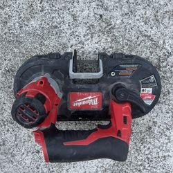Milwaukee cordless bandsaw