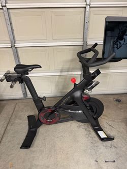 2022 Peloton +