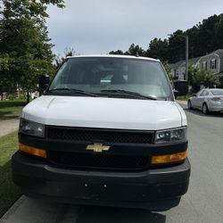 2018 Chevrolet Express 2500