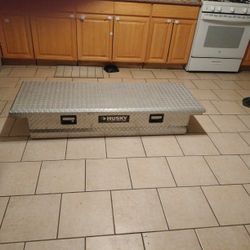 Husky Toolbox for mid size pick up bed