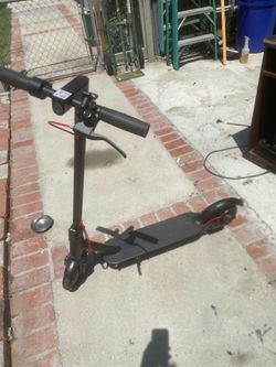 Electric scooter. It hasn’t been used much 250