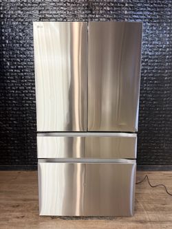 LG REFRIGERATOR w/WARRANTY! R3038A