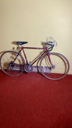 SCHWINN  BICYCLE