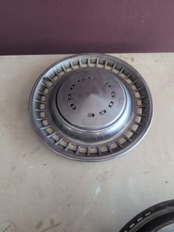 Dodge Hubcap