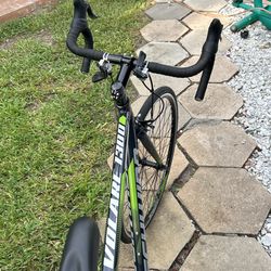 SCHWINN Volare 1300 Road Bicycle for Sale in Gulfport FL OfferUp