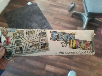 Vintage "playboy" board game "FEDS N Heads