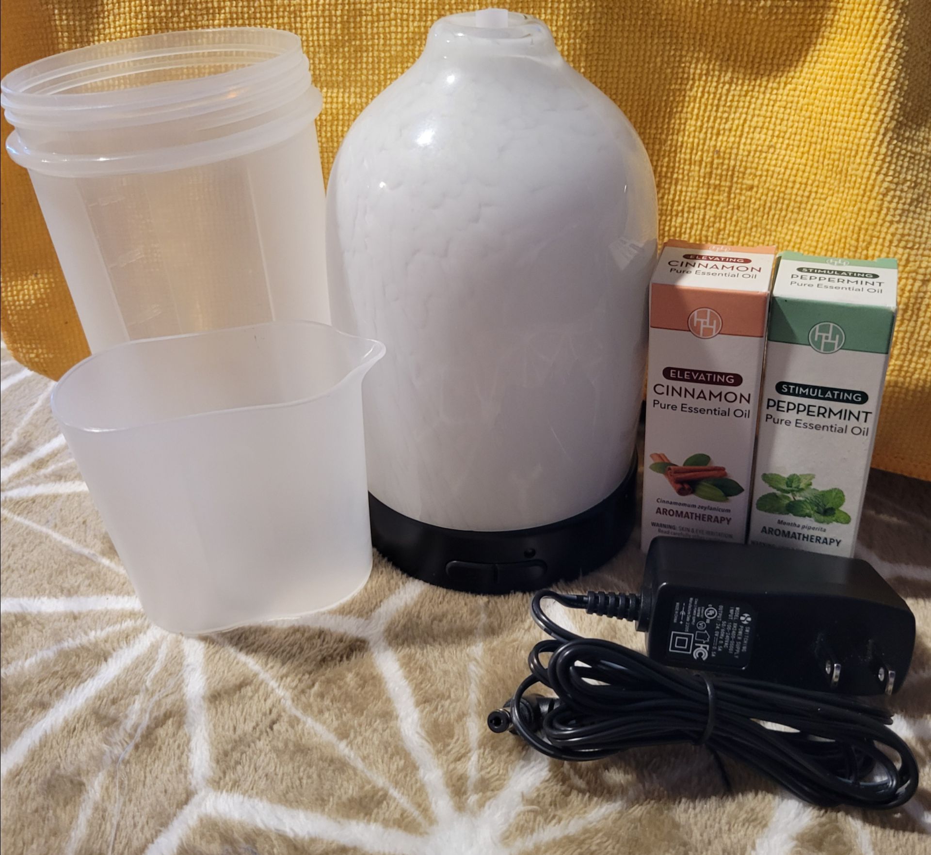 Airome Moonstone Medium Essential Oil Diffuser