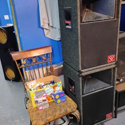 Pair Of Cerwin Vega V-15 3-Way Speakers,