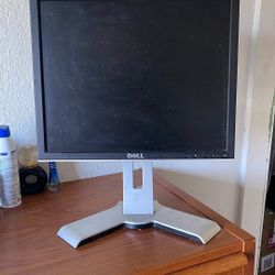 17” Dell Computer Monitor