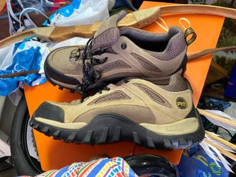 Timberlands size 8 steel toes