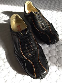 LIKE BRAND NEW. SPANISH HANDMADE PICCOLINO SHOES. 12.5-13