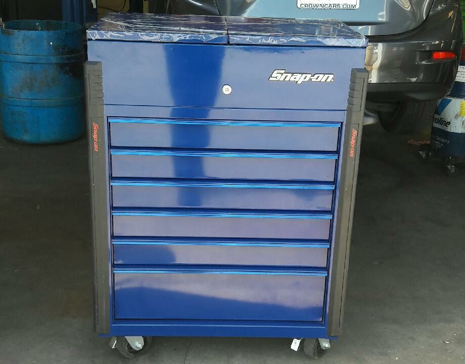Brand new Snap-on roll cart 6 drawer tool box with sliding top
