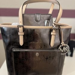 Michael Kors Jet Set Tote & Wallet Set – BRAND NEW W/TAGS