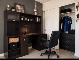 Big Desk