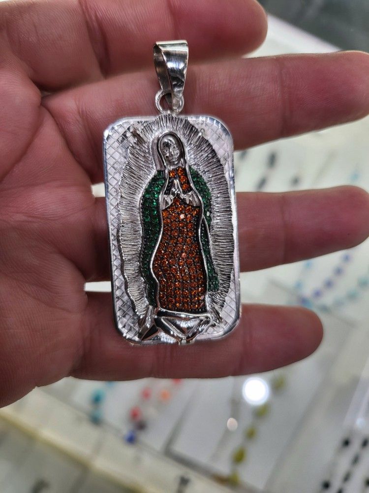 SILVER 9.25 PENDANT VIRGEN