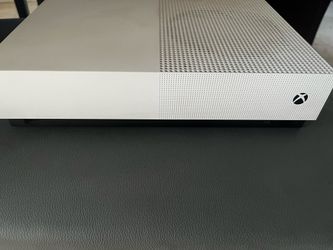 Xbox one s digital 1TB
