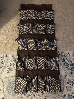 Shoe Hanger Holder - Hangs Over Door