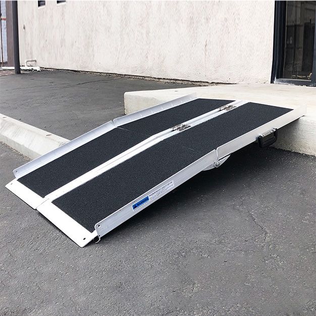 New $50 Non-Skid 4’ ft Aluminum Portable Wheelchair Scooter Folding Ramp (48x28”) 