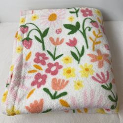 Spritz Plush Throw Blanket