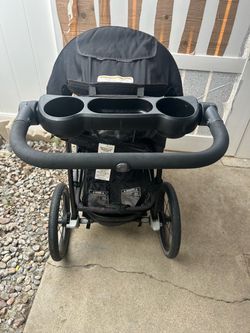 Graco jogging stroller