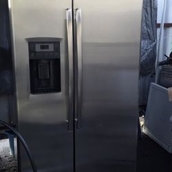 Ge S/s Refrigerator Stainless Steel Cabinet Deep Warranty Financing With Snap If You Qualify 