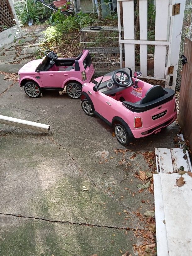 Two Kid's Riding Cars/ Mini Cooper And Land Rover Both Pink