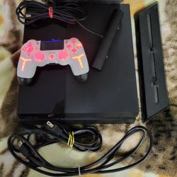PS4 (v13.02) with 8 Games, Controller, Stand, Camera and Cords