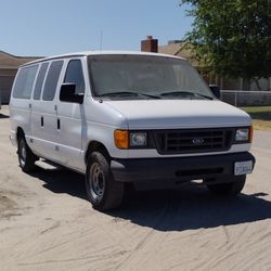 Ford 2004 E-150 Cargo Van