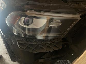 2020 Dodge Durango  Front Both front head lights