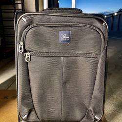 Skyway 3.0 20 Inch Carry-on Luggage, Black