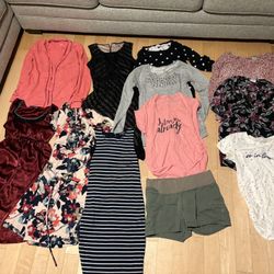 Size Small Maternity Clothes