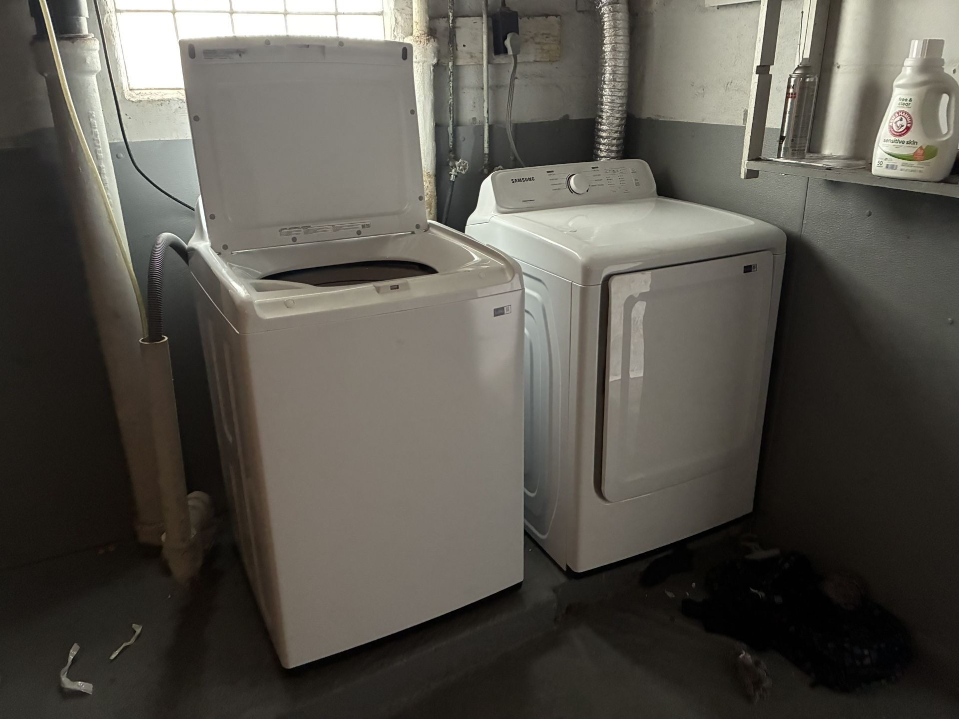 Samsung Electric Washer/Dryer Set