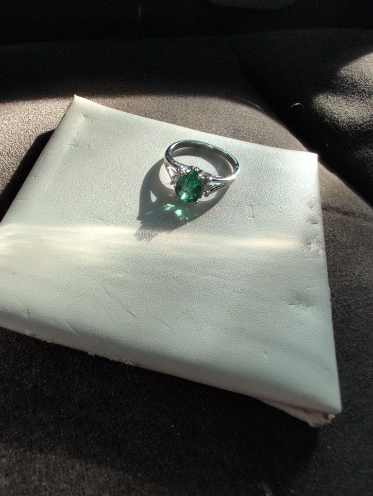 Sterling Silver with Green Stone and Crystal 